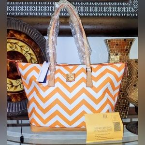 DOONEY & BOURKE CHEVRON LEATHER TANGERINE AND WHITE TOTE NWT!